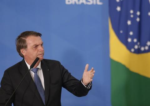 Bolsonaro liga para Aras e comunica escolha de novo PGR