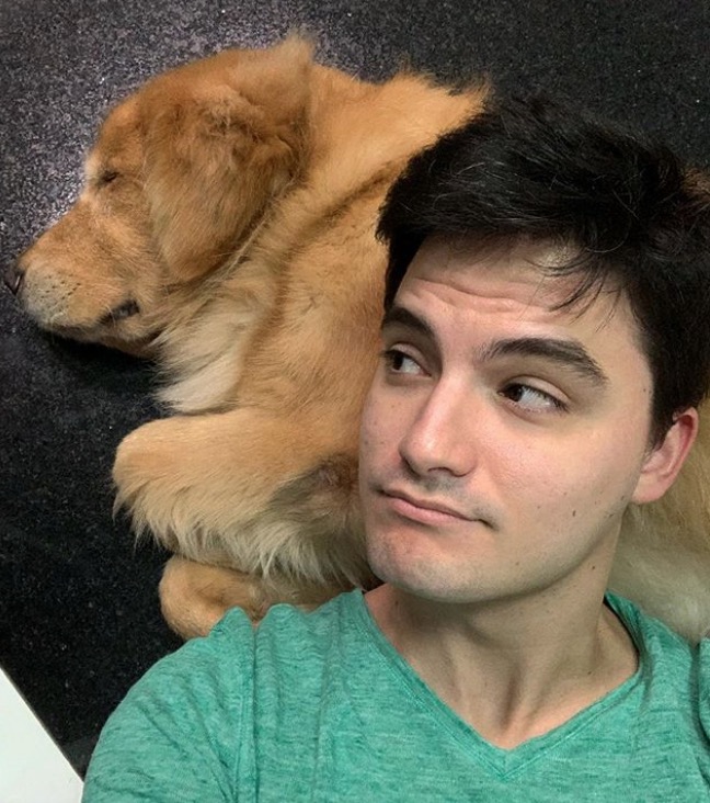 Felipe Neto compra 10 mil livros com tema LGBT para distribuir na Bienal