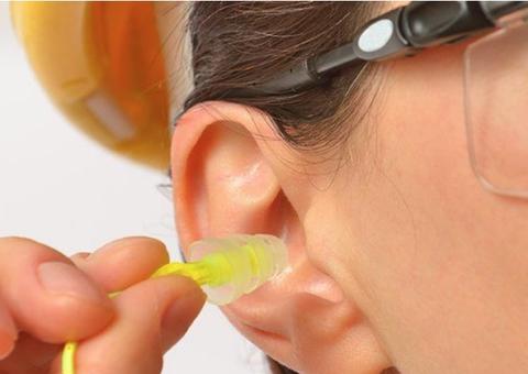 Empresa terá de pagar R$ 20 mil a estivador que teve perda auditiva em Manaus