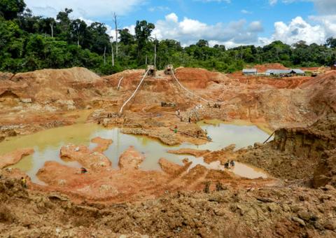 Mineração do ouro na Amazônia causa danos de até R$ 3 milhões por quilograma