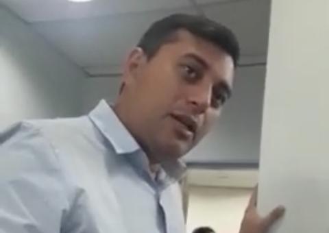 Wilson Lima responde sobre salários atrasados de terceirizados da saúde