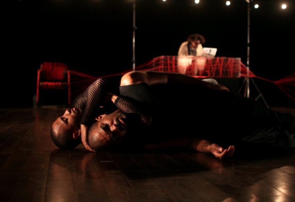 'A Margem' abre programação oficial do X Mova-se de Dança no Teatro Amazonas