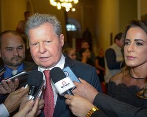 Acabou a chantagem com Manaus. Intervenção nas empresas de ônibus era necessária