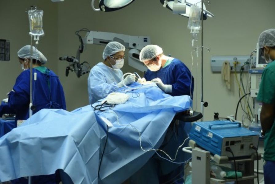 HUGV realiza neurocirurgias para desafogar Hospital João Lúcio em Manaus