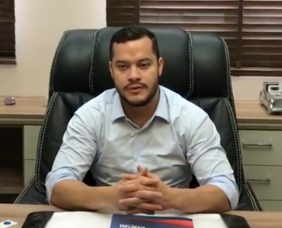 URGENTE: Adail Filho se apresenta na sede do MP em Manaus