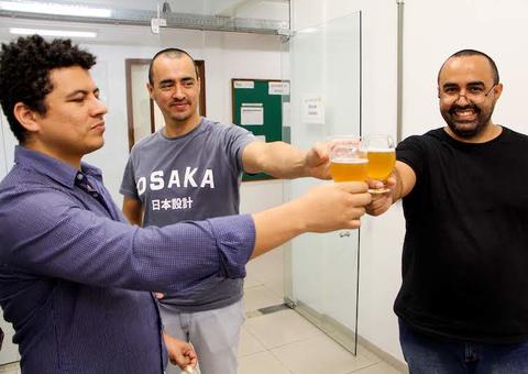 Amazonas aproveita leveduras de frutas regionais para produzir cerveja