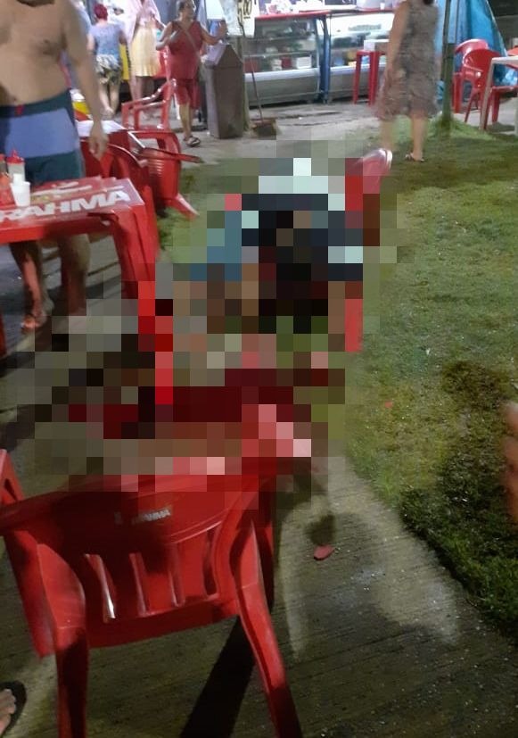 Homem é morto a tiros enquanto aguardava churrasco em praça de Manaus 