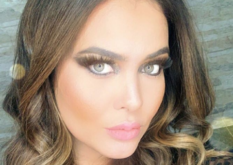 Geisy Arruda atiça seguidores com foto provocante