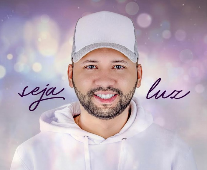 Uendel Pinheiro lança seu novo EP com sessão de autógrafo e roda de samba em Manaus