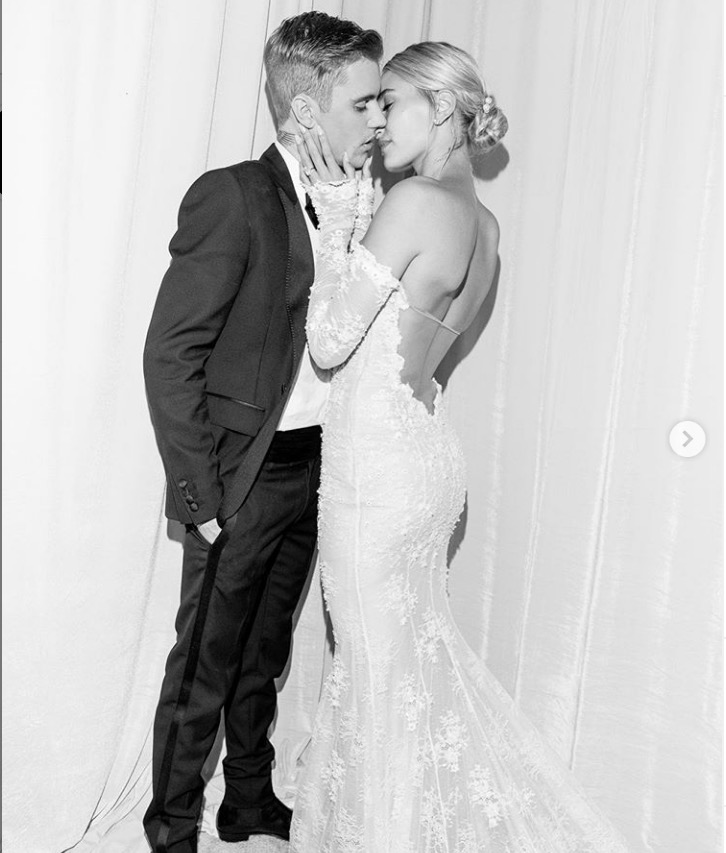 Hailey Bieber mostra primeiras fotos do casamento com Justin Bieber