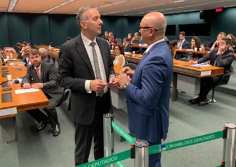 Superintendente  da Suframa busca diálogo com relator da reforma tributária em Brasíllia