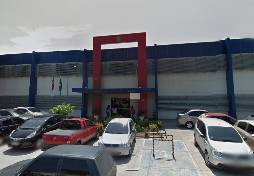 Com bolsa de mil reais, PGE abre processo seletivo para estagiários no Amazonas