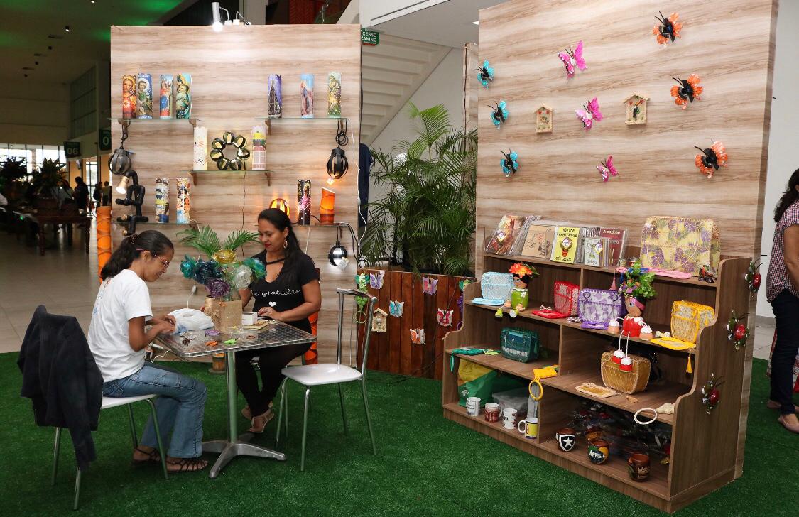 Expositores aliam arte com sustentabilidade II Simpósio Internacional de Gestão Ambiental