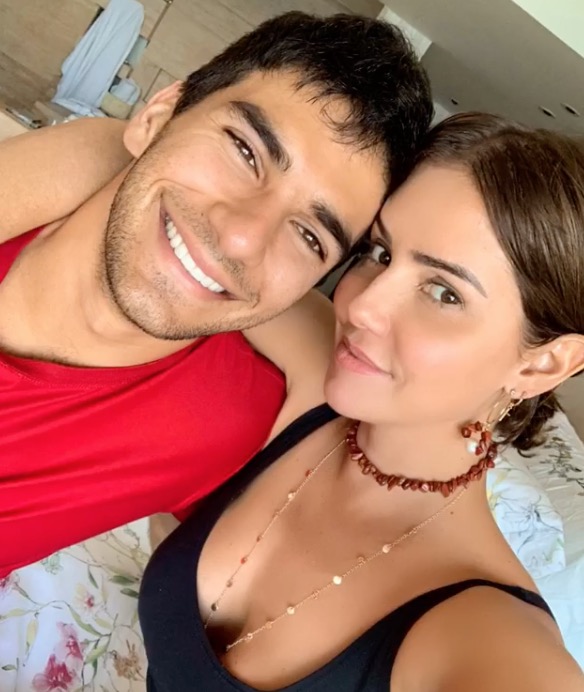 Deborah Secco comenta rumor de traição do marido com atriz 23 anos mais nova