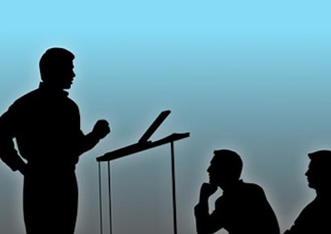 Aposentado por invalidez, político continua recebendo pelo INSS