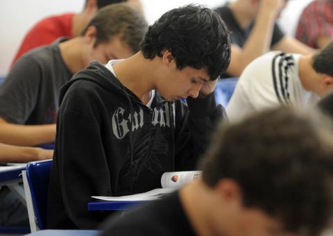 AGU vai atuar para evitar questionamentos judiciais a provas do Enem