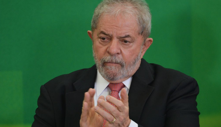 Aniversário de Lula é assunto mais comentado no Twitter