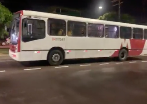 Em Manaus, açougueiro tem cabeça quebrada por assaltantes por não ter celular