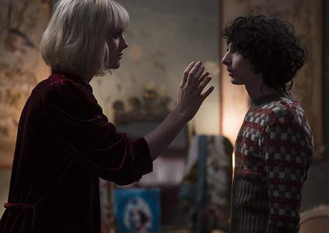 Terror Os Órfãos ganha trailer especial de halloween; confira