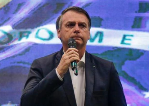 Deputado quer impeachment de Bolsonaro e assunto é o mais comentado no Twitter