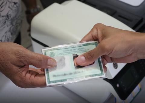 Ação social vai emitir documentos para pessoas de rua no Centro de Manaus 