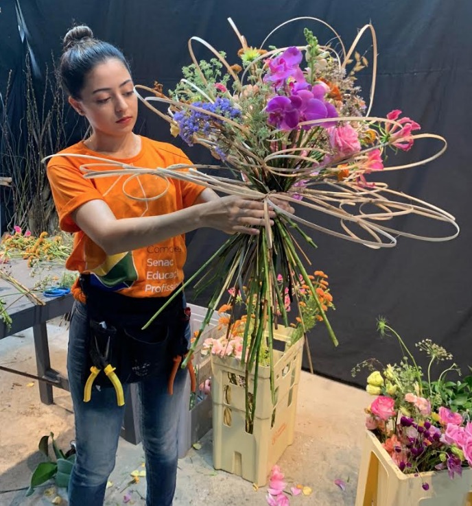 20 vagas para curso gratuito de florista são abertas em Manaus