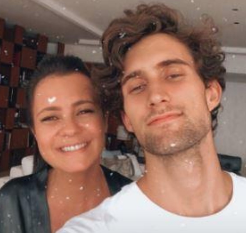 Adriana Esteves surge com filho gato em vídeo e impressiona fãs