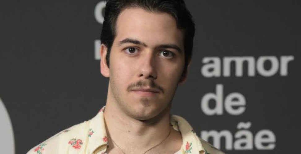 Filho de Murilo Benício surge de unhas pintadas e revela: 'já usei saia'