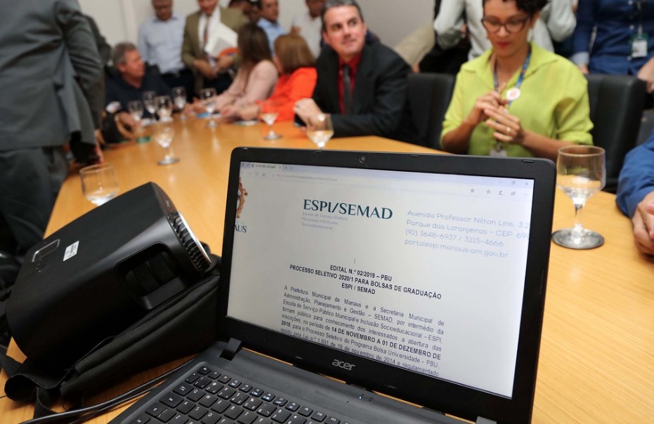 Bolsa Universidade 2020 abre edital com oferta de mais de 17 mil vagas em Manaus