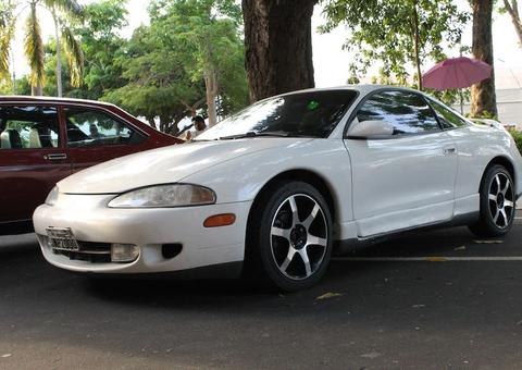 Saiba como emplacar veículo e os custos dos serviços e tributos no Amazonas