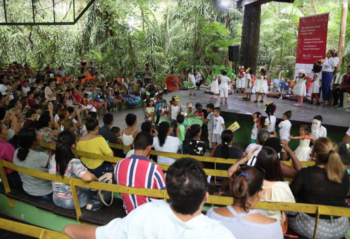 Semed promove abertura do 2º Seminário das Escolas de Educação Integral em Manaus 