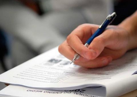 Enem: candidato tem que levar declaração de comparecimento para ser assinada na hora da prova