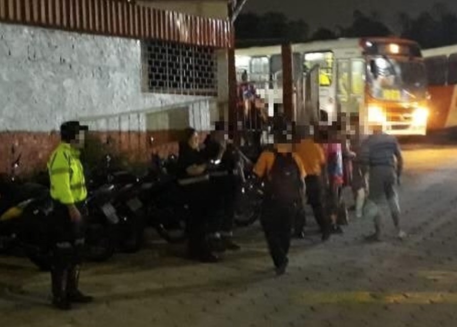 Fiscalização a ônibus vai garantir chegada de estudantes aos locais de provas do Enem em Manaus