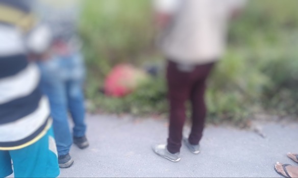 Com tiro na nuca, corpo de homem é desovado à margem de rua em Manaus