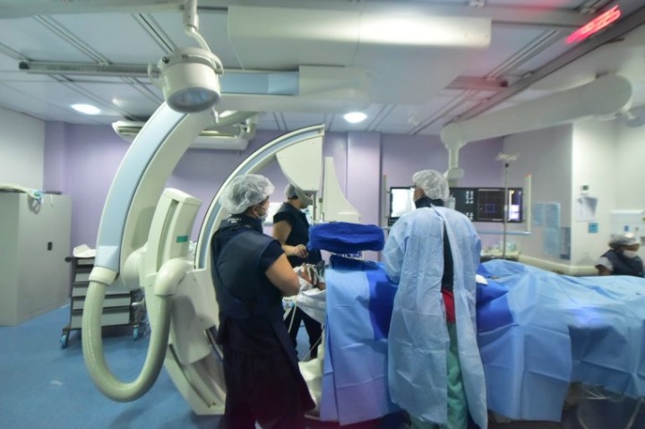 Em Manaus, MP e MPF mandam governo assumir direção do Hospital Francisca Mendes