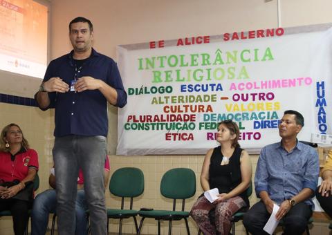 Escola faz debate sobre intolerância religiosa em Manaus