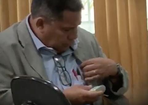 VÍDEO: Vereador de Iranduba é preso em flagrante cobrando R$ 5 mil em propina