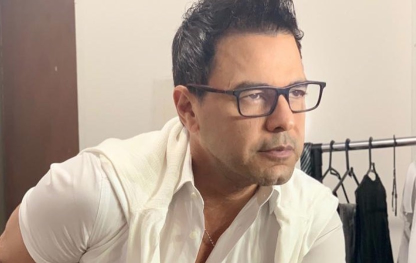 Zezé Di Camargo é internado e passa por cirurgia de emergência 