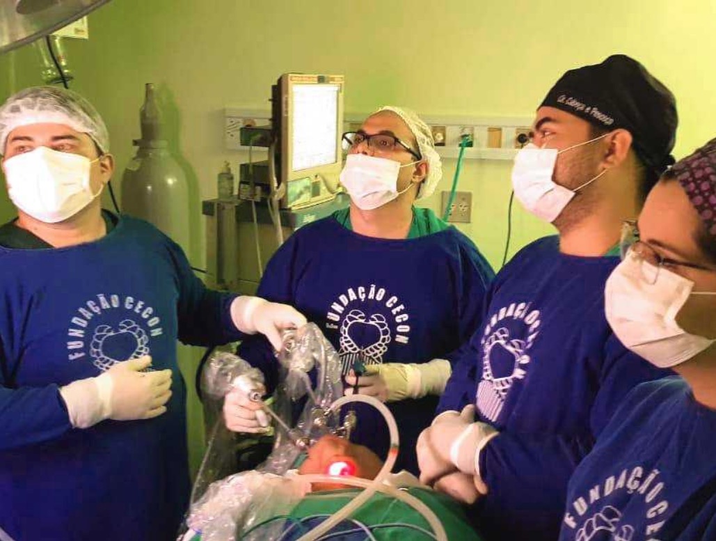 Em Manaus, cirurgia contra câncer de tireoide inova por não deixar cicatriz 