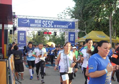 Entrega de kits da Meia Maratona Sesc de Revezamento ocorre nesta sexta