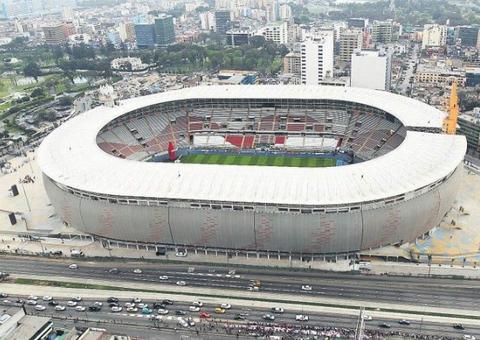 Torcedores que vão ao Peru devem ficar atentos às regras do país