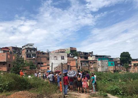 Prefeitura faz levantamento em área onde ocorreu incêndio em Manaus