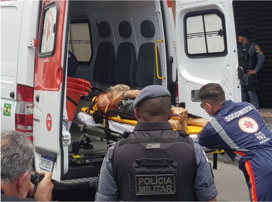 Dono de joalheria leva tiro na cabeça durante assalto em Manaus