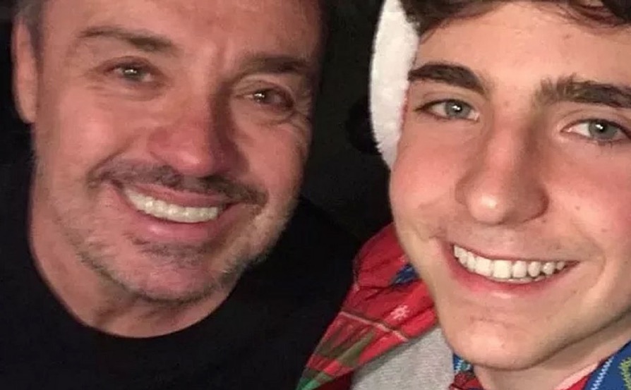 Filho de Gugu teria de decidir sobre desligar os aparelhos do pai, diz amigo