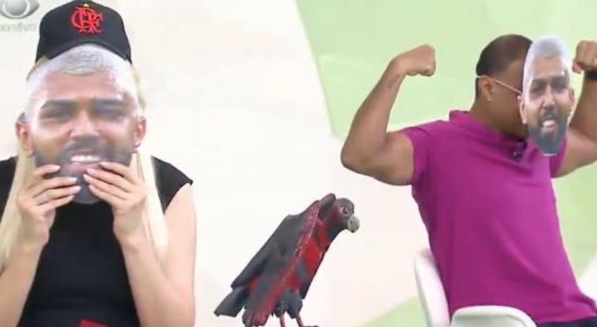 Renata Fan é ovacionada na internet ao acertar final da Libertadores e do Brasileirão 