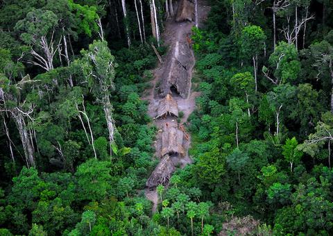 Ausência de proteção da União a povos isolados leva a pedido de multa