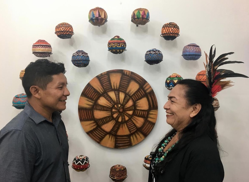 Artistas amazonenses Duhigó e Dhiani Pa’saro participam da exposição VaiVém