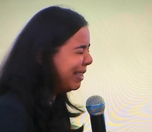 Aos prantos, viúva de Wilson Justos relembra motivo do crime: ‘aquele cara está dando em cima de ti’