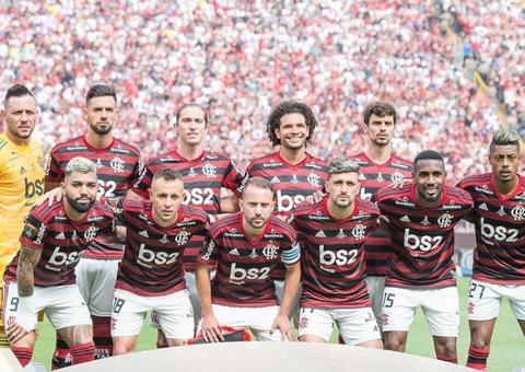 Flamengo comemora título em 'jogo da taça' contra o Ceará no Maracanã
