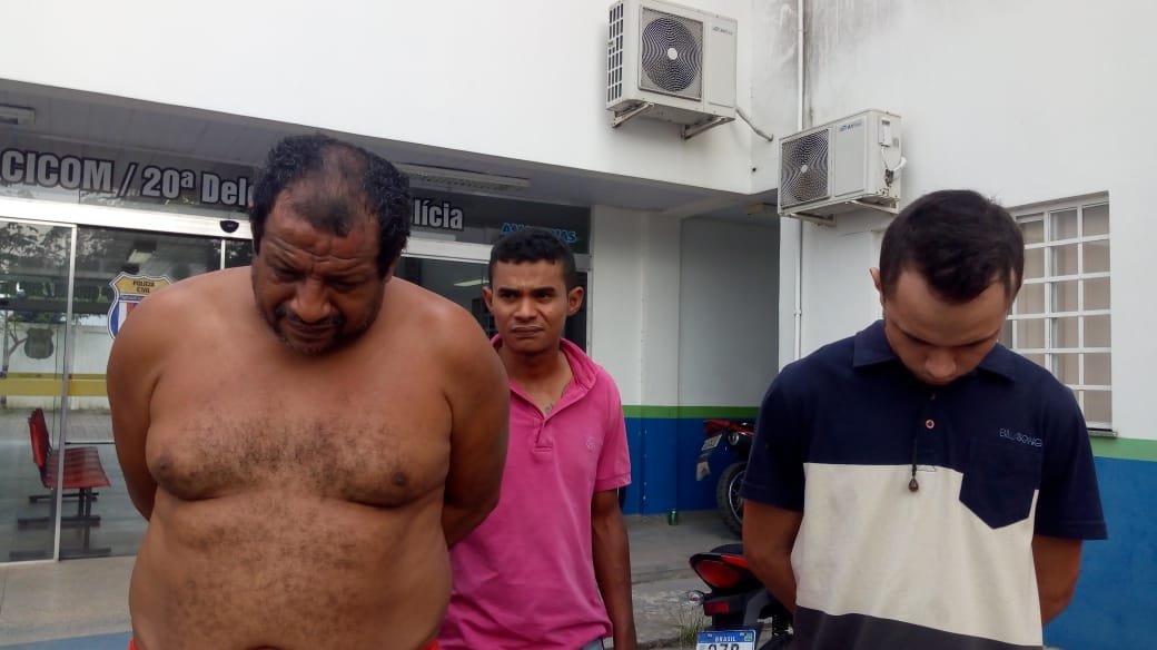 Em Manaus, grupo faz família refém e agride vítima durante assalto 